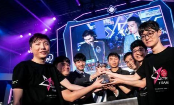 KRU Esports 与 adverso 分道扬镳，迎接 VCT 2025：美洲第二阶段