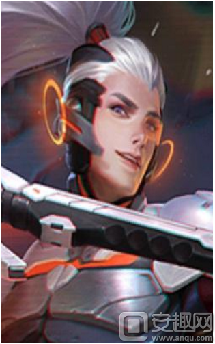 rookie 转述了 KaKAO 对 Puff 的话：“Xiaocaobao 说得太少，辅助不能玩 Leona。